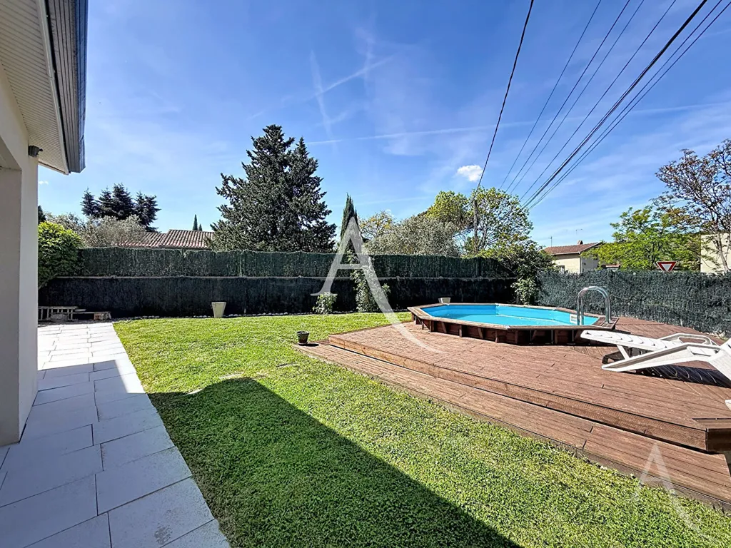 Bassein - Contemporary House with Pool in Brioudes