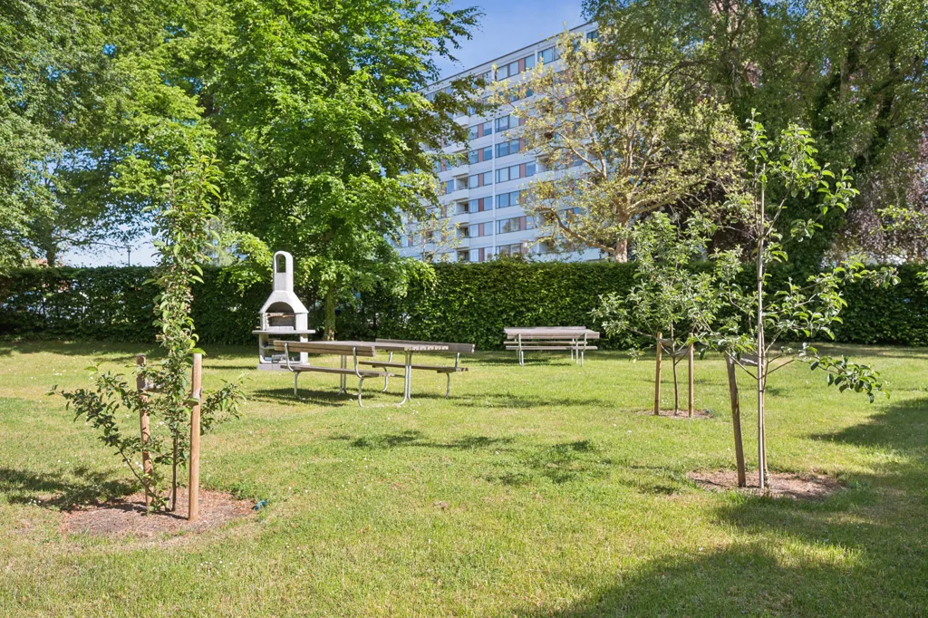 Jardin - Apartment with Balcony in Kongens Lyngby