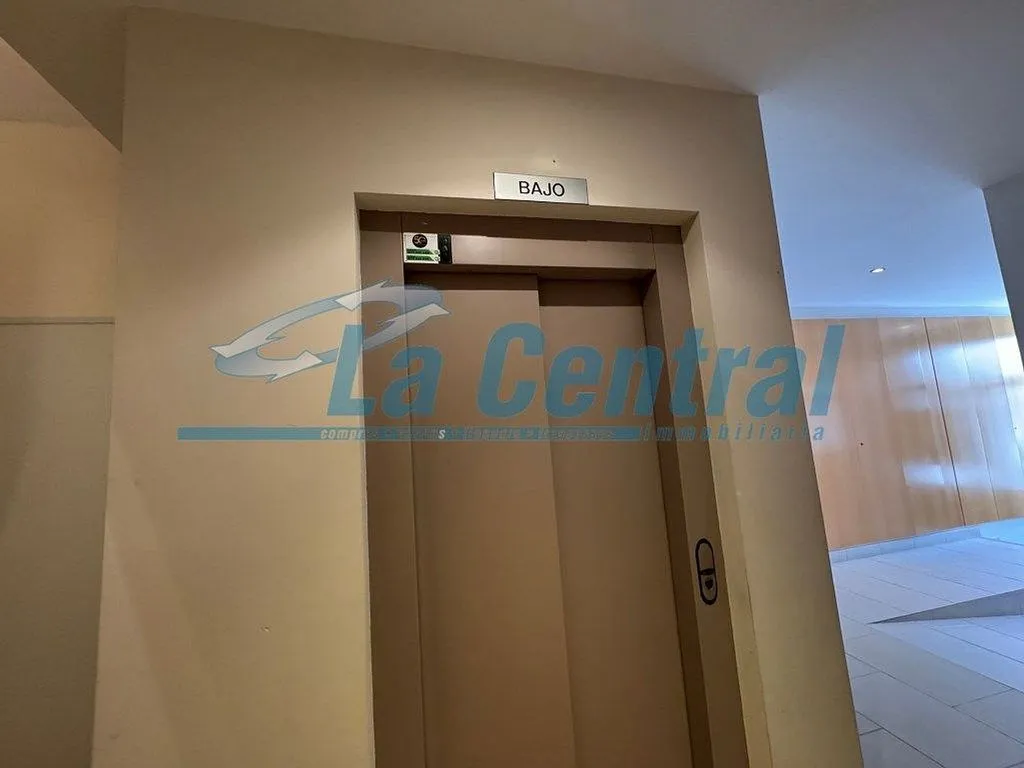 Hallway - Bright Apartment with Open Plan in La Sénia