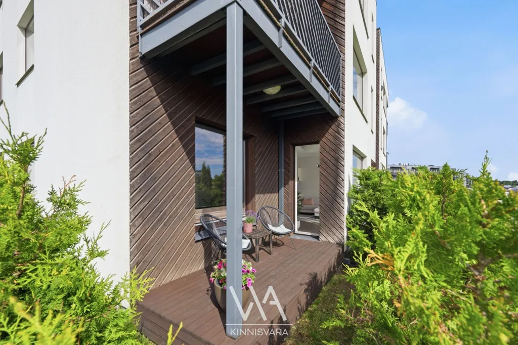 Balcone - Apartment with Private Terrace in Peetri
