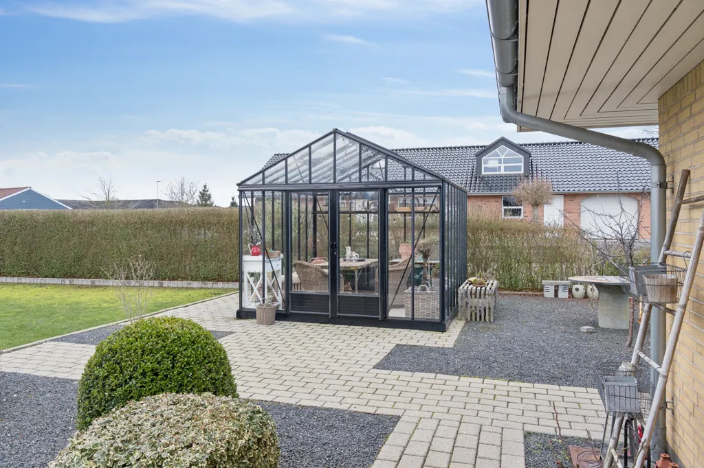 Jardin - Villa with Separate Parent Suite in Dianalund