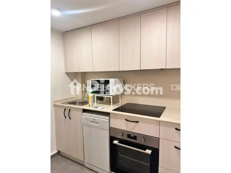 Köök - Modern Flat with Patio in Mestalla, Valencia