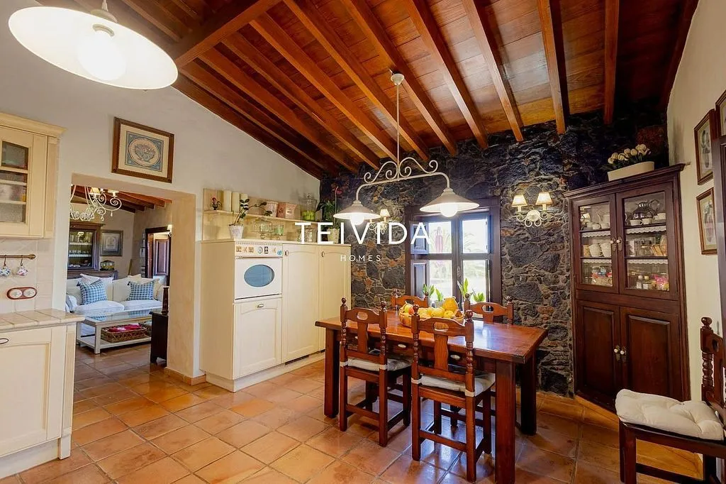 Dining Room - Villa with Pool and Bodega in El Rosario