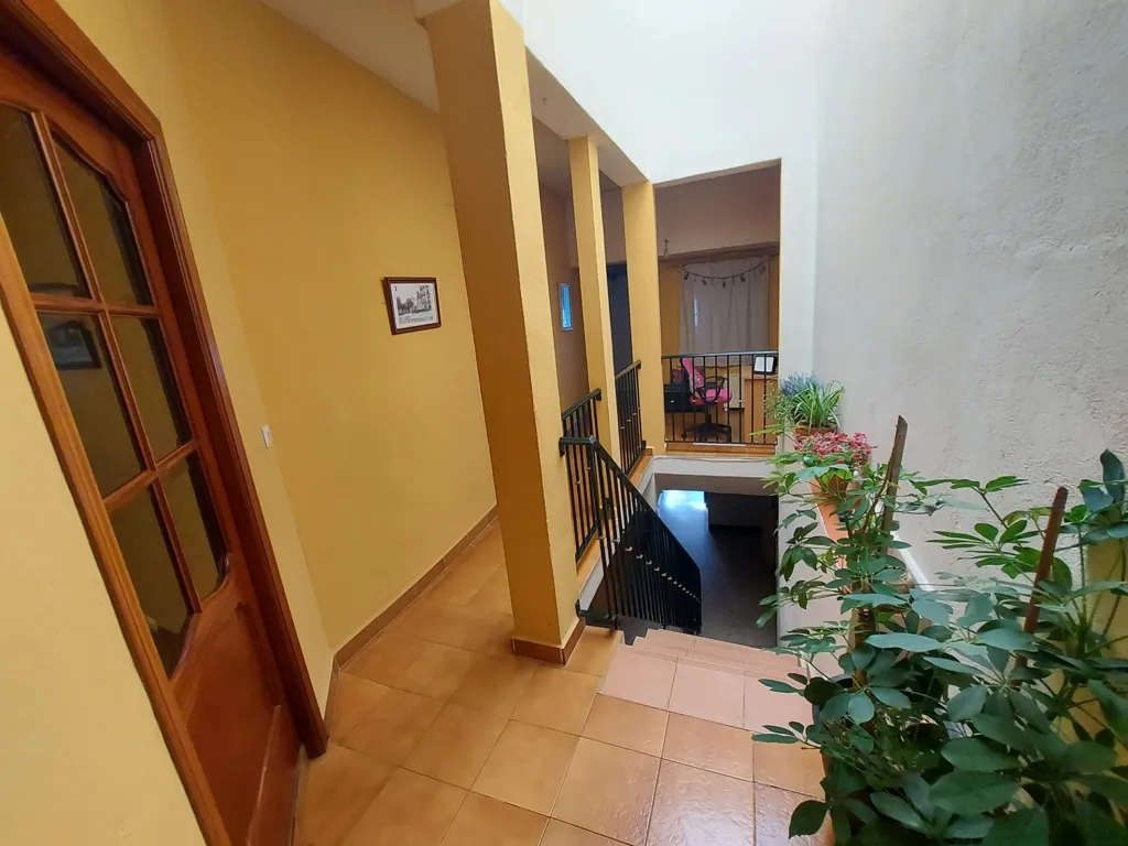 Esik - Charmful Chalet with Terrace in San Basilio