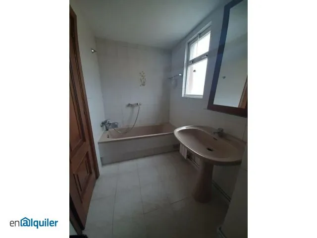 Bathrooms - Furnished Flat with Terrace in Fonteculler