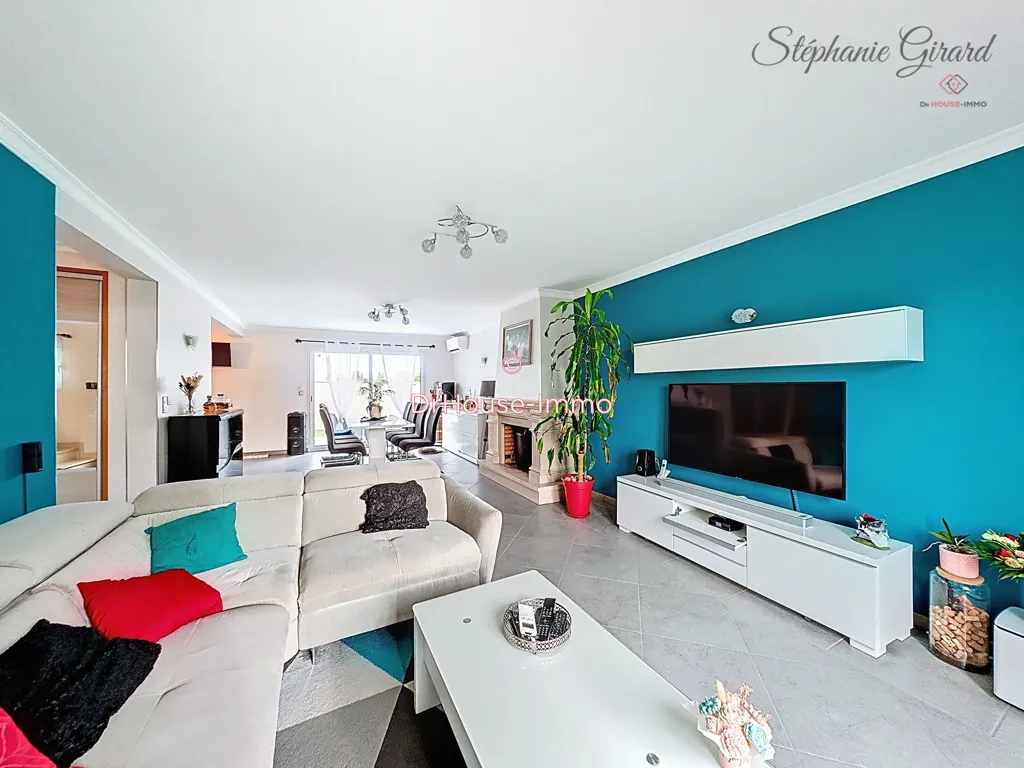 Séjour - Maison Contemporaine avec Terrasse à Chaingy