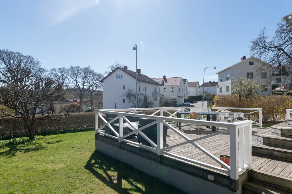 Giardino - Funkis Villa with Garden in Örgryte