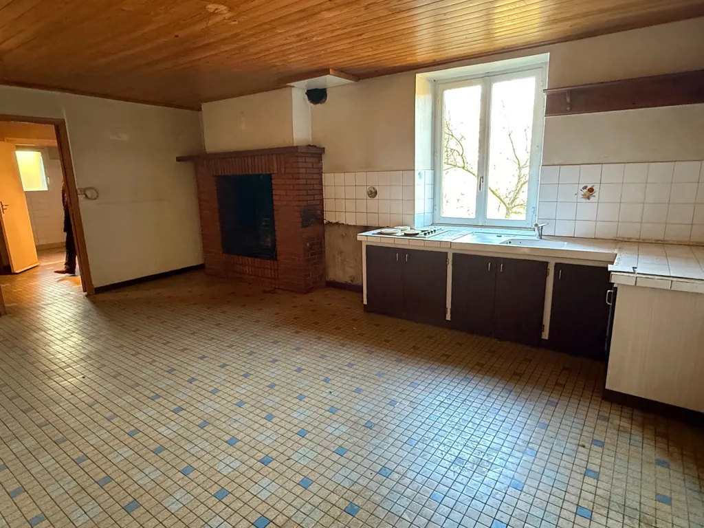 Cuisine - Maison en Pierre avec Grand Terrain à Gavaudun