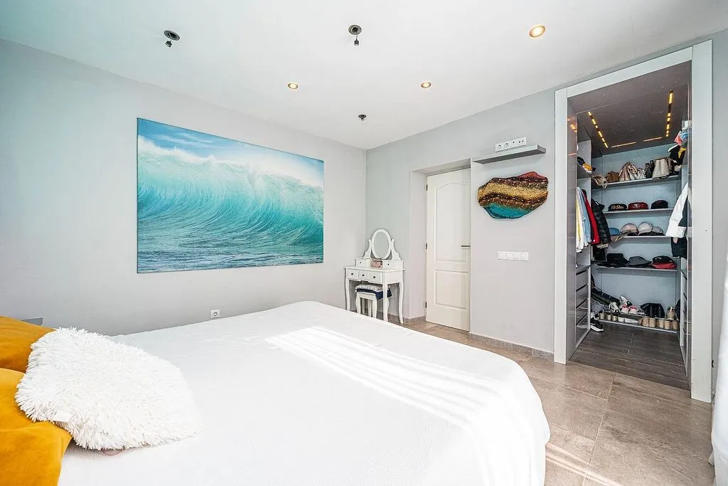 Bedrooms - Chalet with Pool and Terrace in Cala Romántica