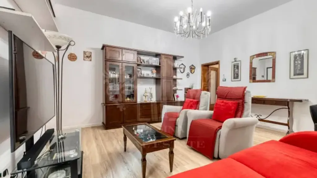 Elutuba - Rustic-Style Apartment with Private Garden in Imola