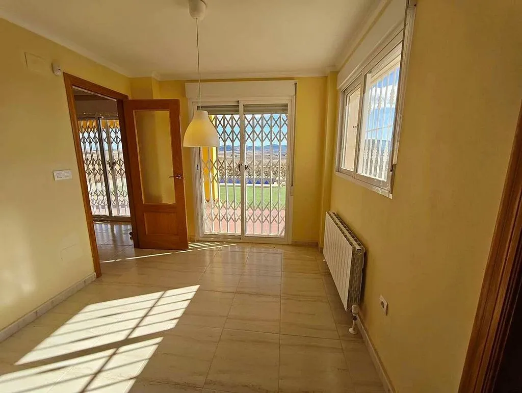 hallway_entrance