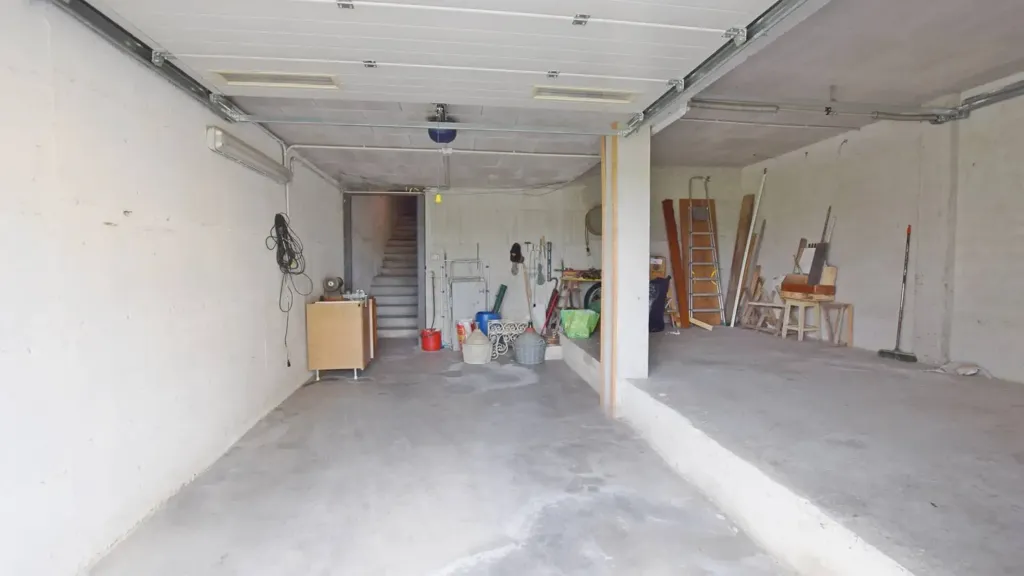 Garage - Detached House with Garden in Mondovì