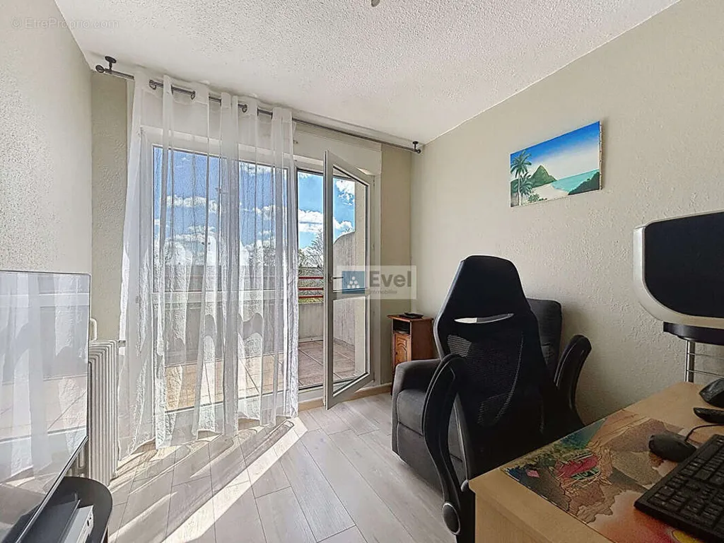 Studio - Apartment with Terrace in St Avold