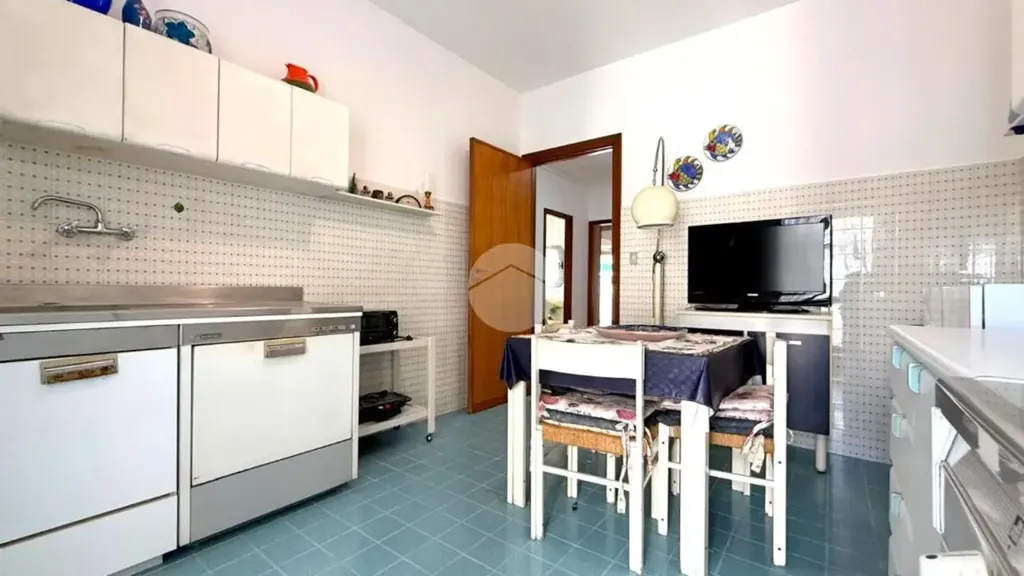 Köök - Apartment with Panoramic View in Palermo