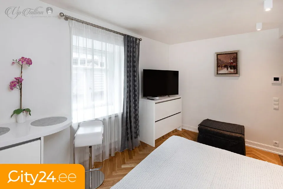 Magamistoad - Modern Studio Apartment in Old Town Tallinn