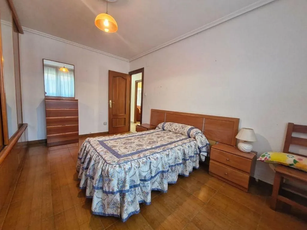 Bedrooms - Chalet with Garden in Corrales de Buelna