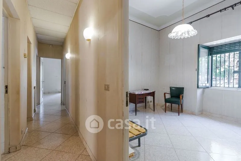Entrée - 5-Bedroom Apartment with Balcony in Catania Centre