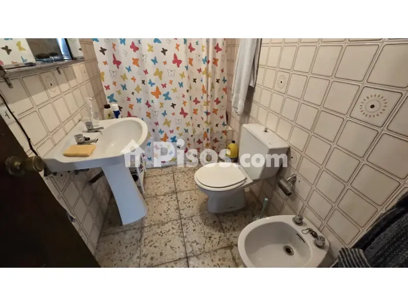 Salles de bain - Two-Storey House with Patio in Aliseda