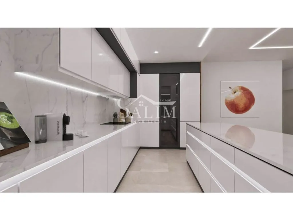 Cuisine - Luxury Villa with Pool in Sao Martinho, Madeira