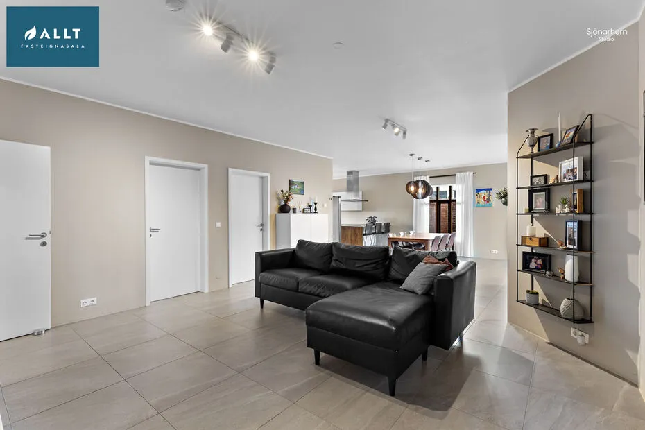 Maison 5 pièces à Sandgerði