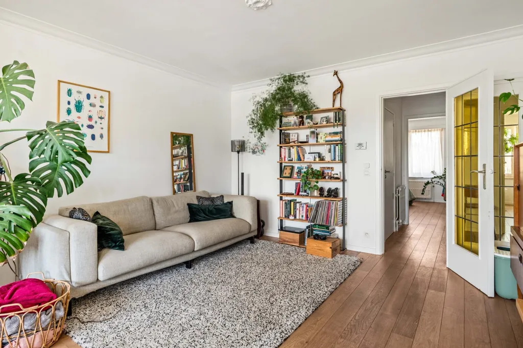 Séjour - Appartement Rénové avec Jardin Privatif