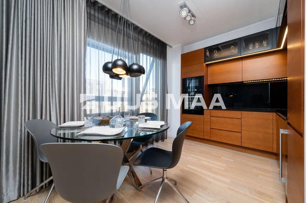 Salle à manger - Modern Flat with Balconies in Tallinn Centre