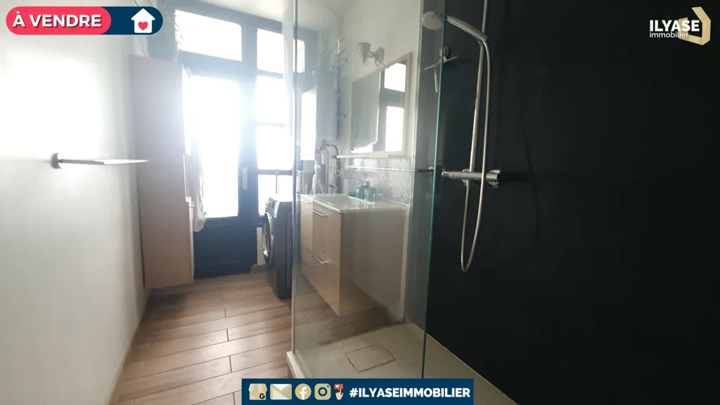 Salles de bain - Appartement T3 avec Balcon et Vue Dégagée à Chalon-sur-Saône