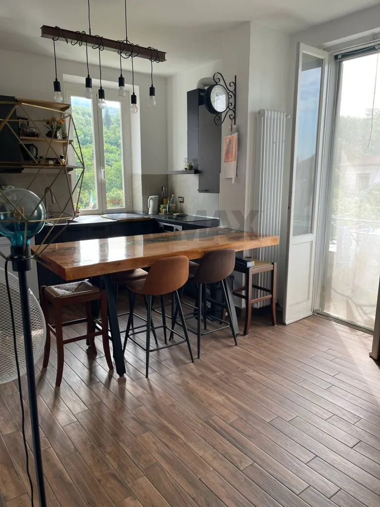 Salle à manger - Rustic Apartment with Garden in Gemonio