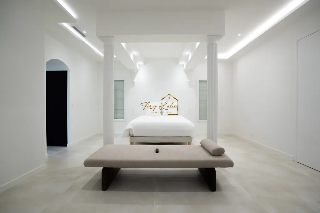 Chambres - Villa Contemporaine avec Piscine Intérieure à Environnement Préservé