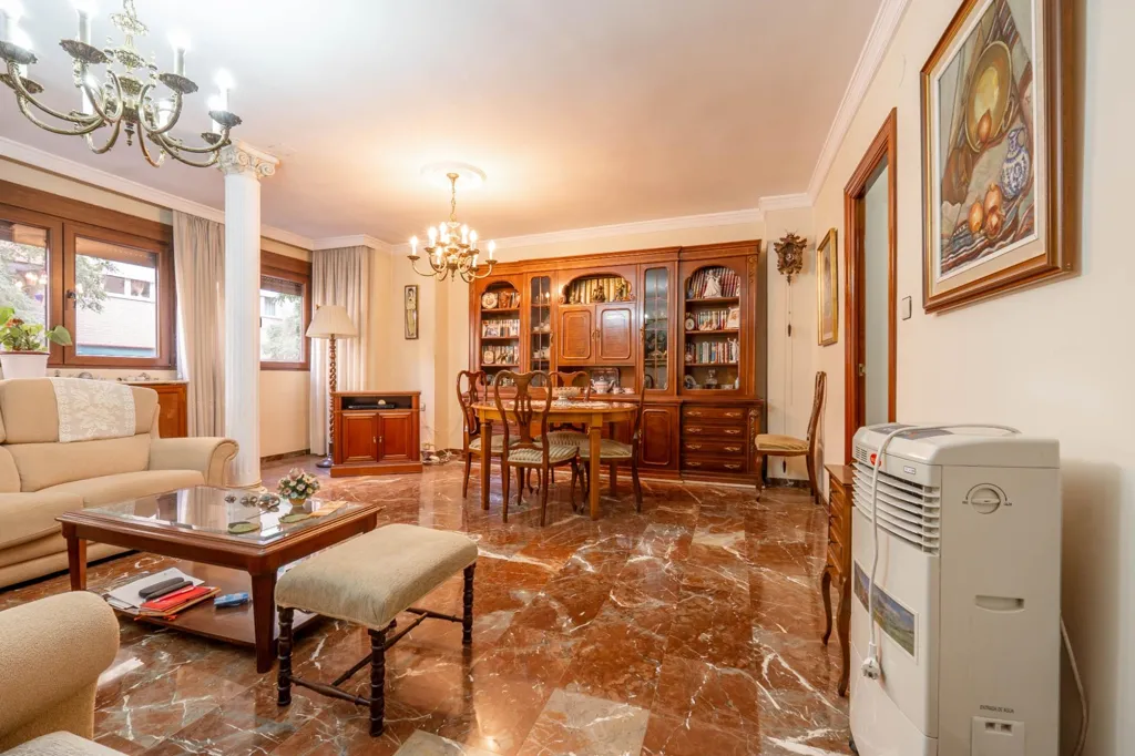 Elutuba - Apartment with Private Patio in Granada Centre