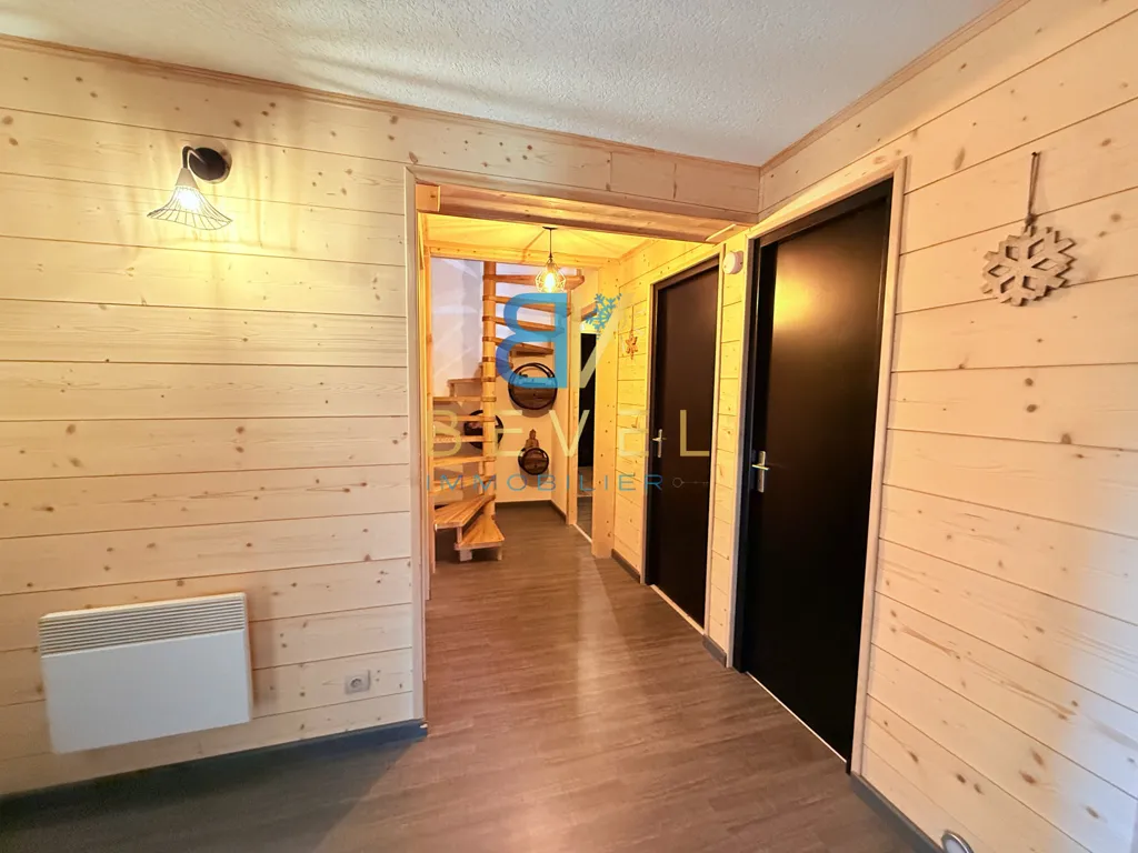 Esik - Chalet with Panoramic View in La Toussuire