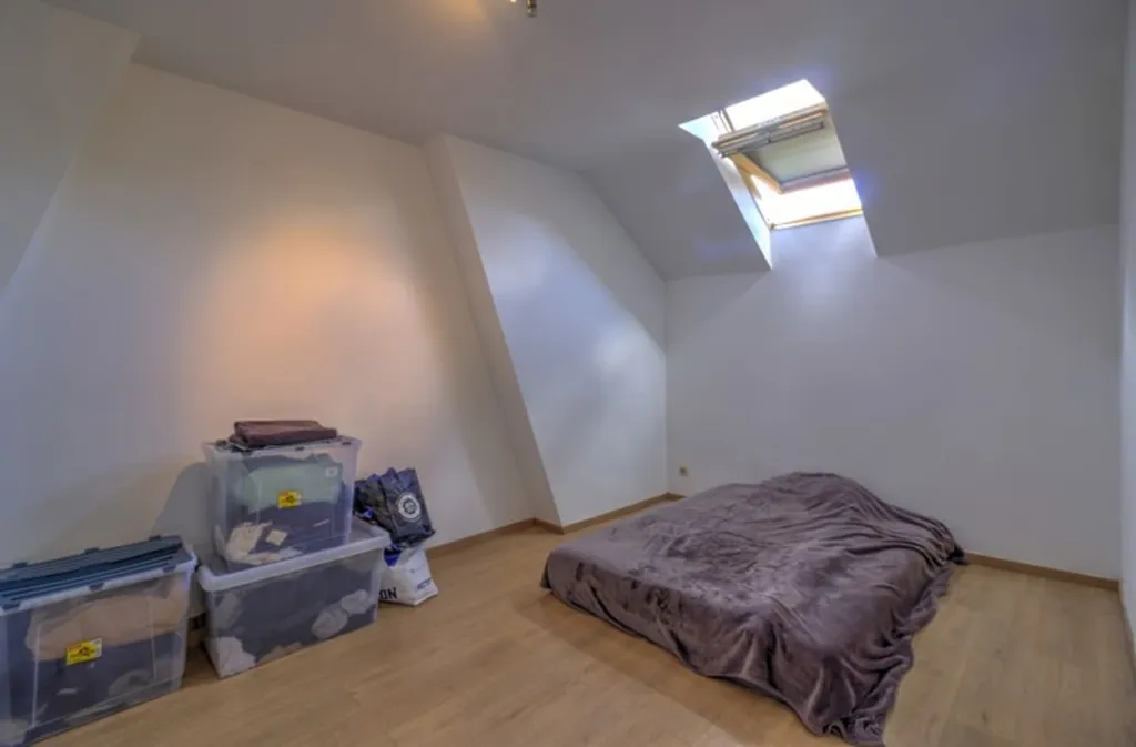 Magamistoad - One-Bedroom Apartment with Balcony in Saint-Nicolas