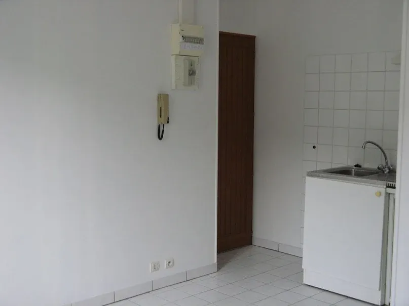 Köök - 2-Bedroom Apartment with Balcony in Angers