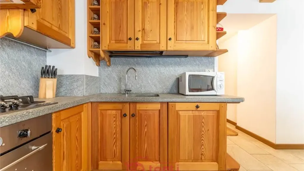 Köök - Rustic Villa with Fireplace in San Giacomo Filippo