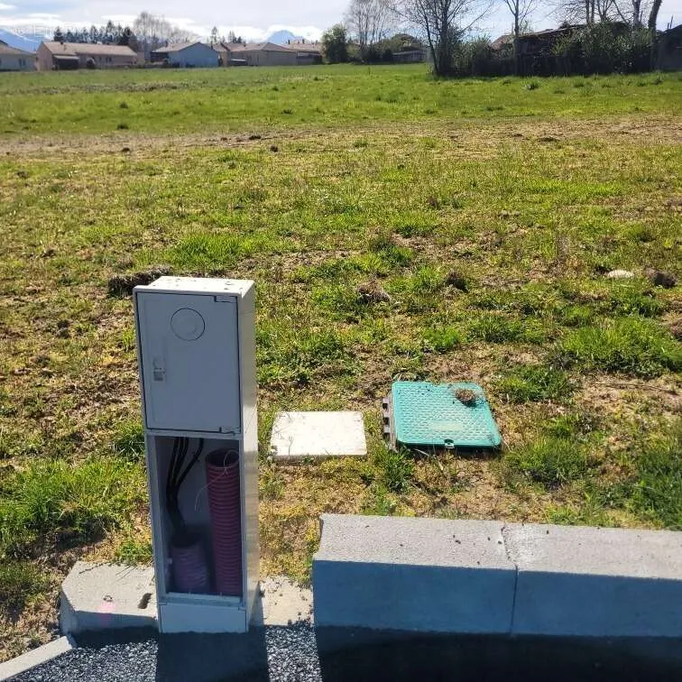 Aed - Buildable Plot with Mountain View in Lannemezan