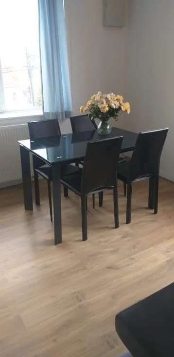 Söögituba - Renovated Flat with Garden in Ottignies