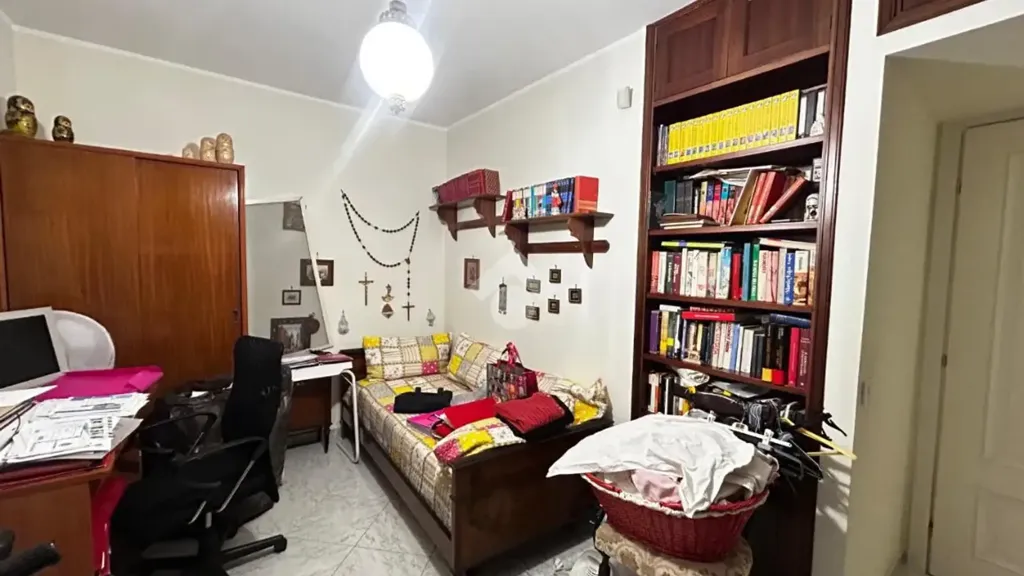 Bureau - Apartment with Balcony in Palermo