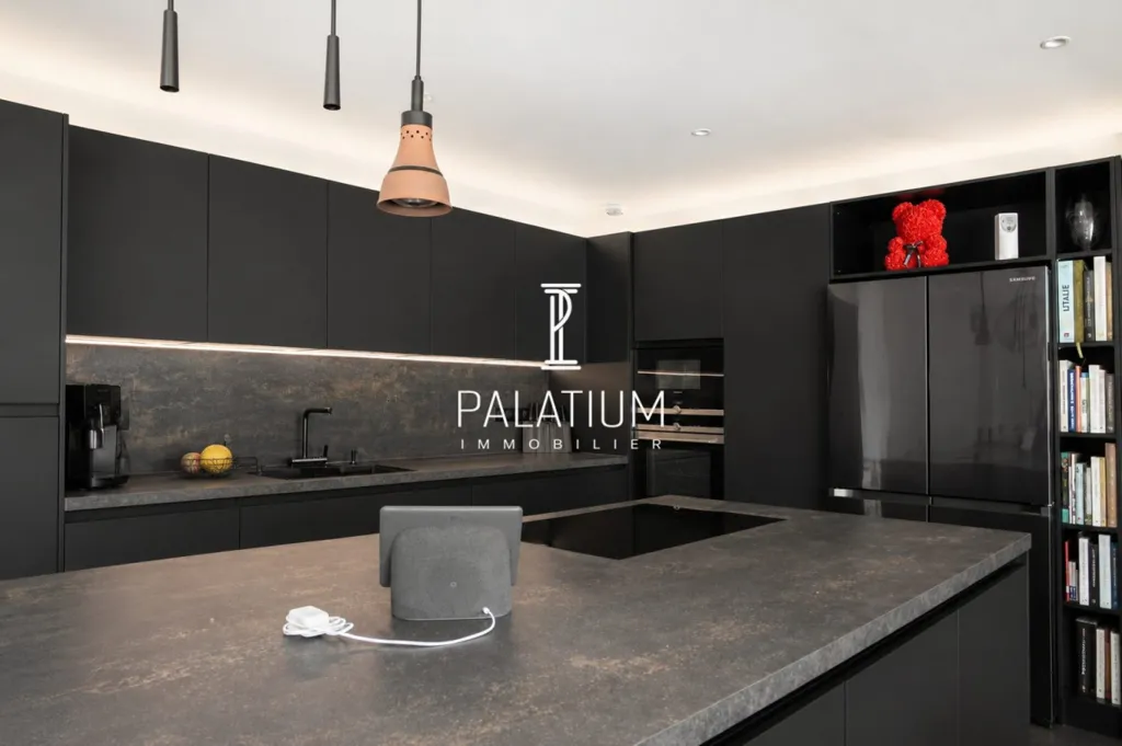 Cucina - Contemporary Villa with Pool in Gap