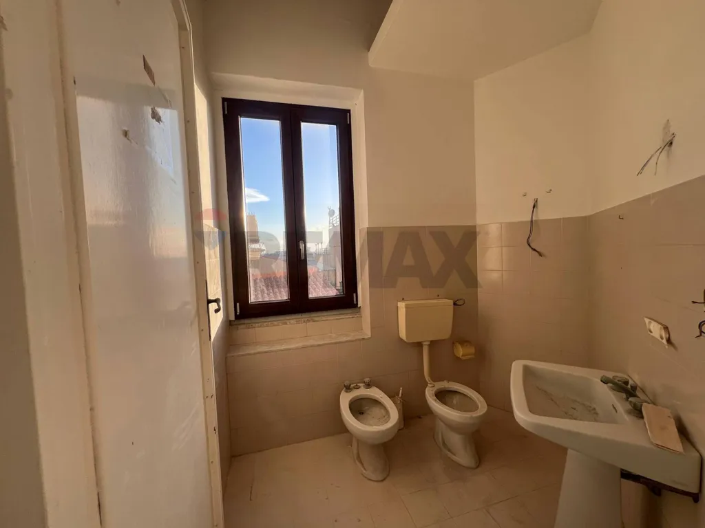 Vannitoad - Historic Building with Sea View in Ortigia
