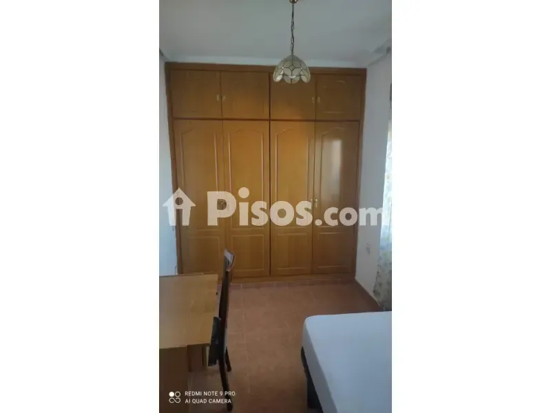 Magamistoad - Central Apartment with Balcony in Centre