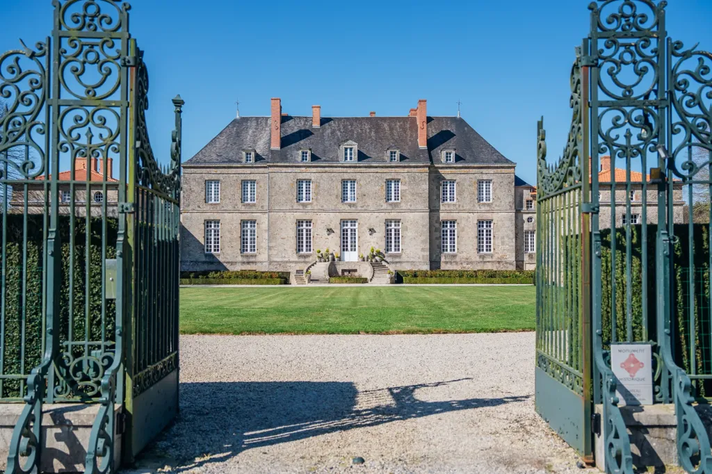 Extérieur - Château du XVIIIe avec Domaine de 42 ha près de Nantes