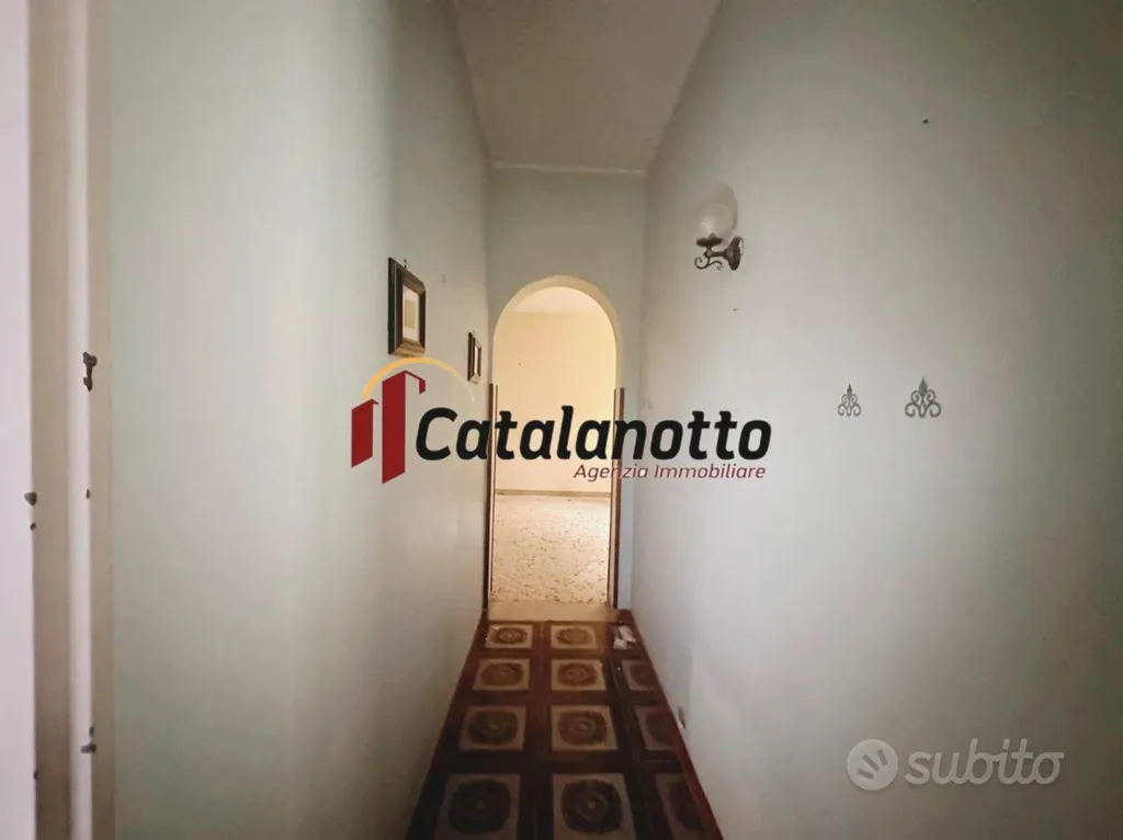 Hallway - Three-Level Apartment in Castelvetrano