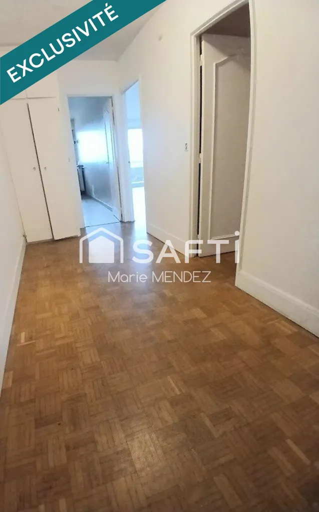Esik - Penthouse Flat with Panoramic View in Le Vésinet