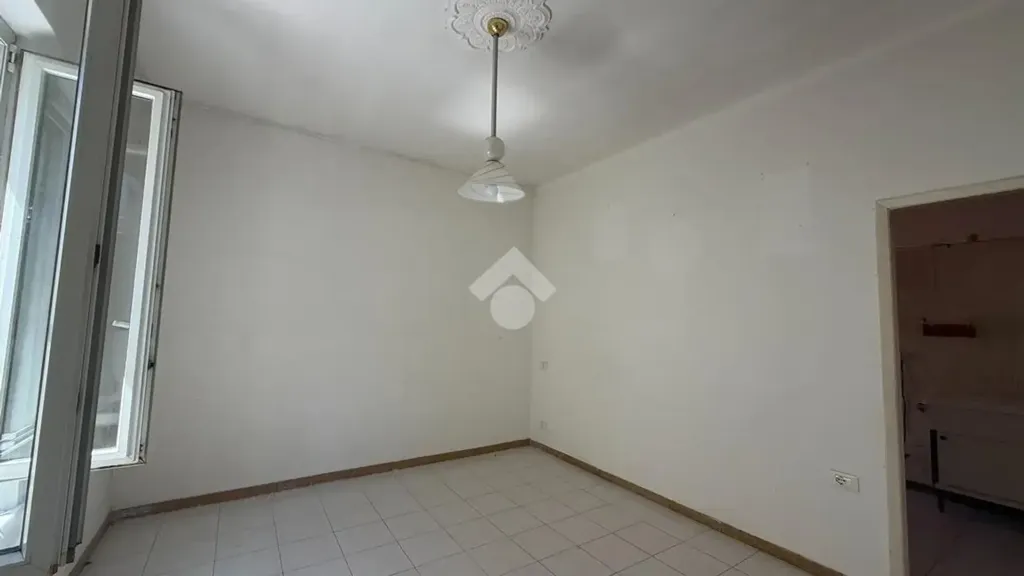 Toad - Corner Semi-Detached Villa with Private Garden in Pesaro