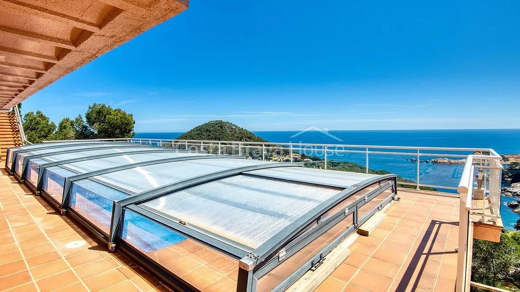 Terrasse - Villa with Pool and Sea Views in Sa Tuna