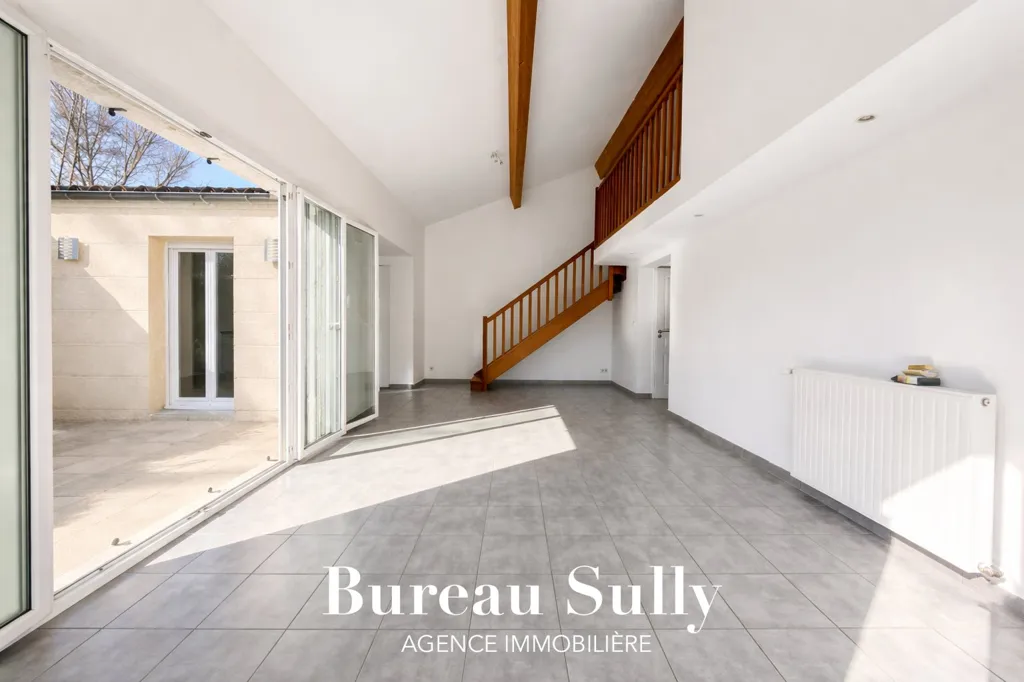 Séjour - Maison 4 Pièces avec Terrasse à Massieux