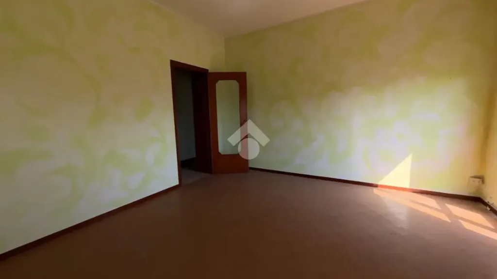 Pièces - Trilocale with Balcony in Verolanuova