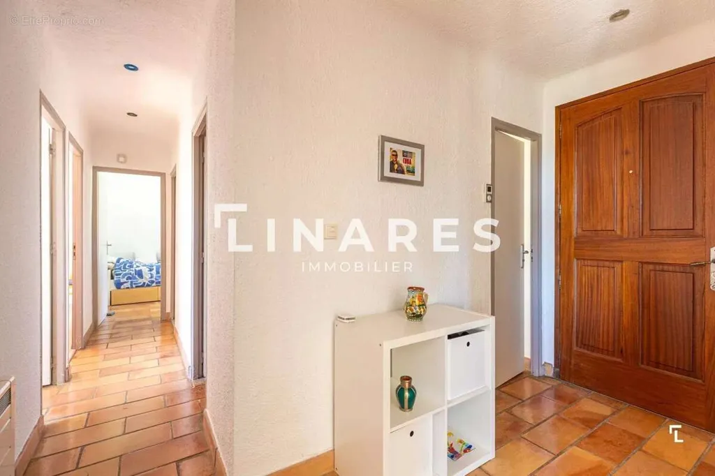 Entrée - Maison 5 pièces à Pertuis
