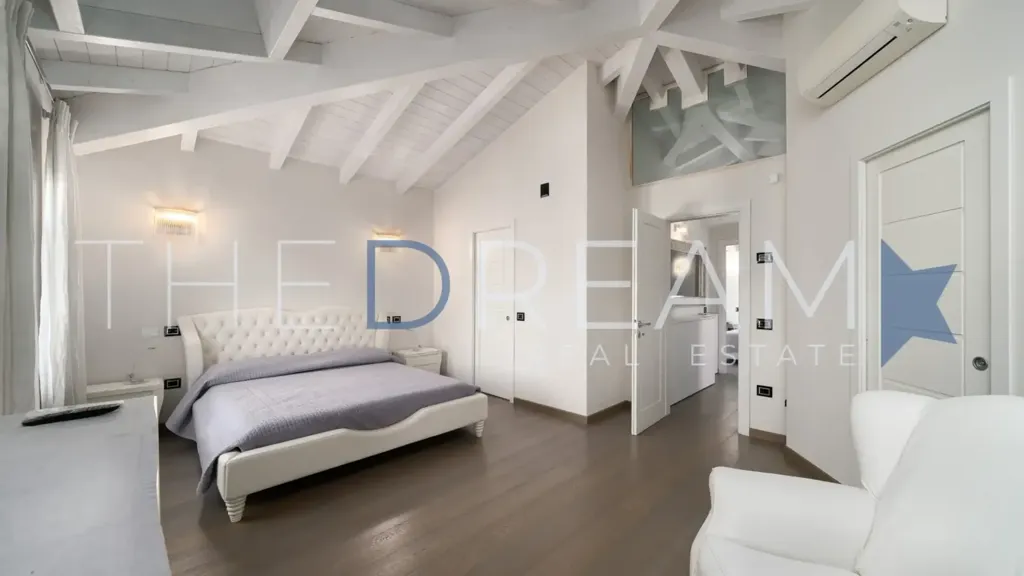 Magamistoad - Spacious Villa in Forte Dei Marmi