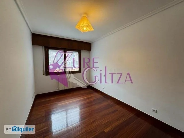 Pièces - Apartment with Garage and Lift in Durango